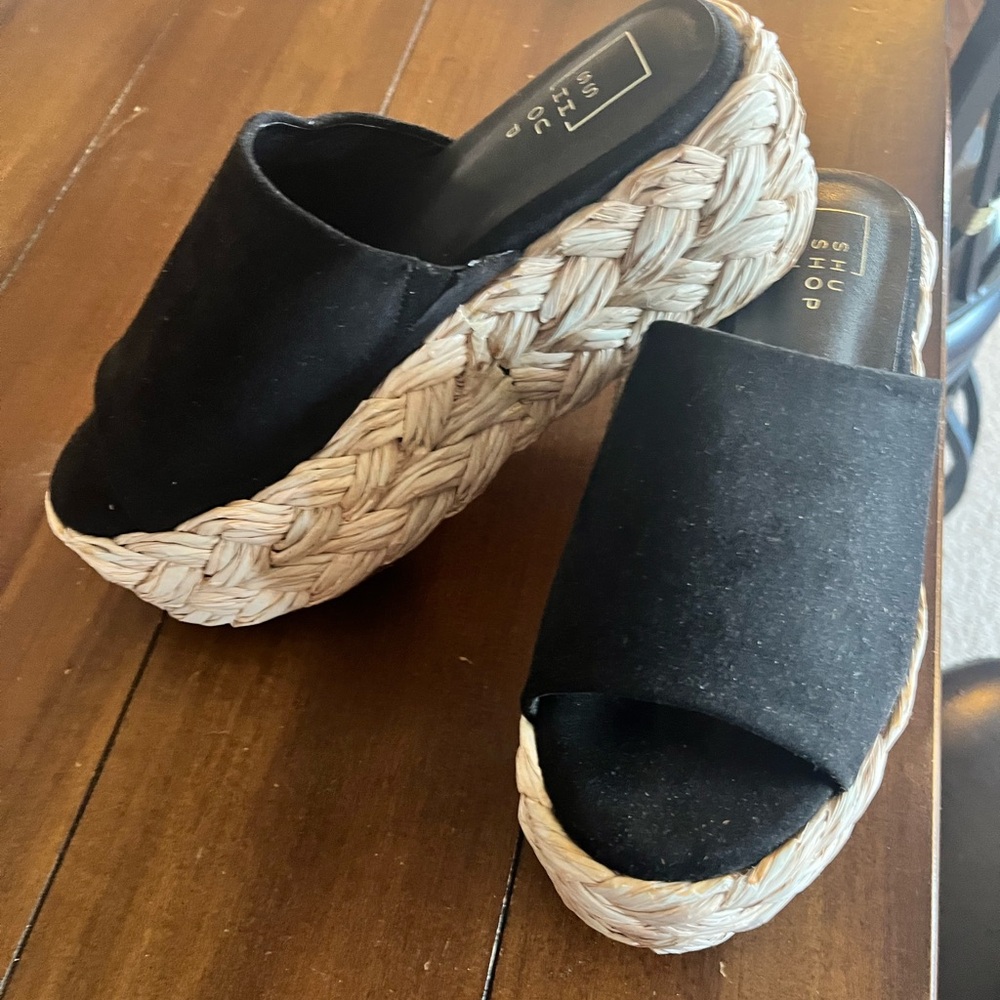 ShuShop Black Woven Platform Sandals